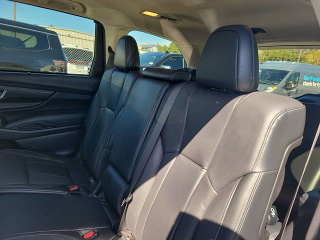 Used 2024 Subaru Ascent Limited w/ Technology Package image 12