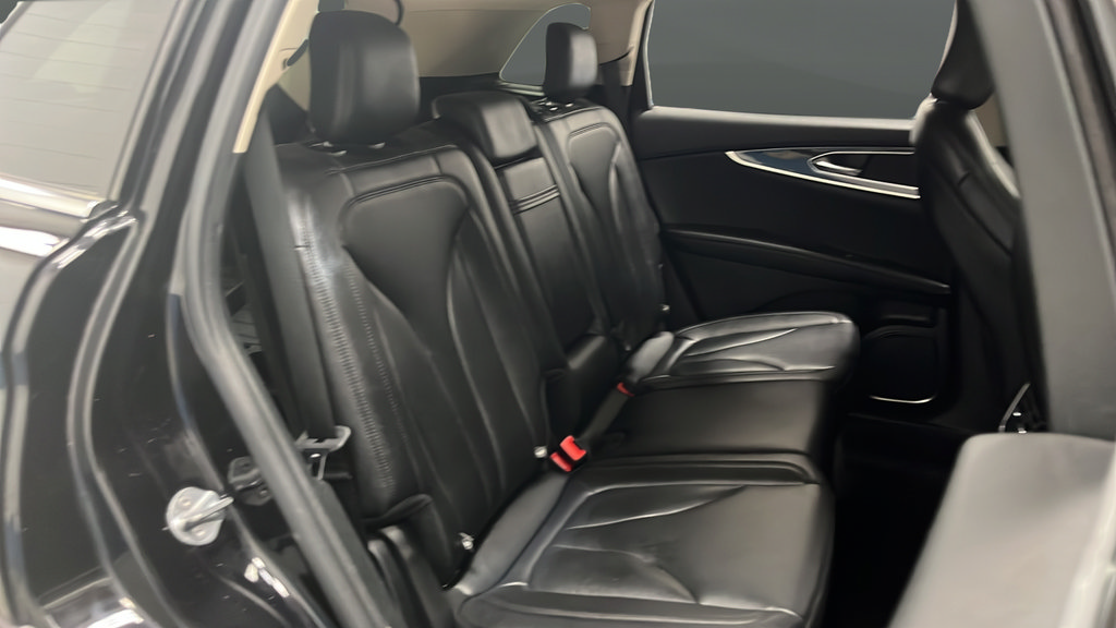 Used 2023 Lincoln Nautilus AWD w/ Premium Package image 25