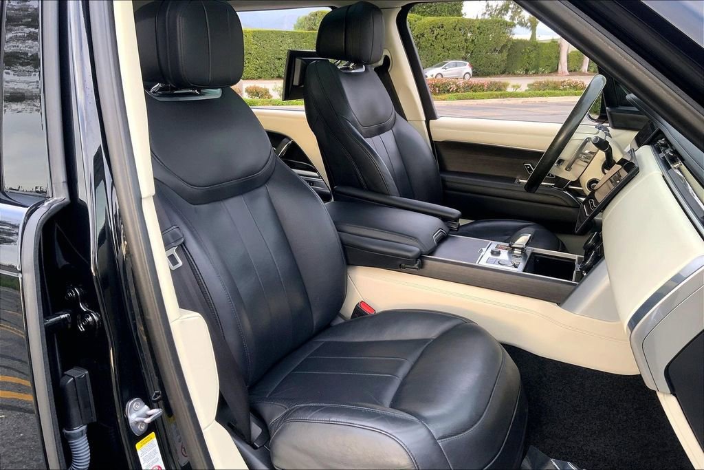 Used 2023 Land Rover Range Rover Long Wheelbase Autobiography image 9