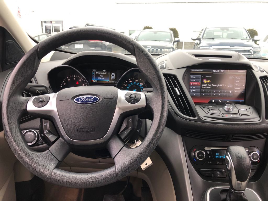 Used 2014 Ford Escape SE w/ Equipment Group 201A image 30