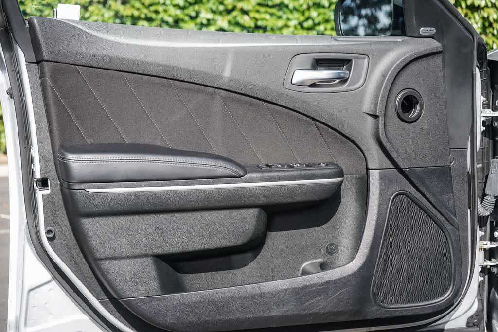 Used 2023 Dodge Charger SXT RWD image 19