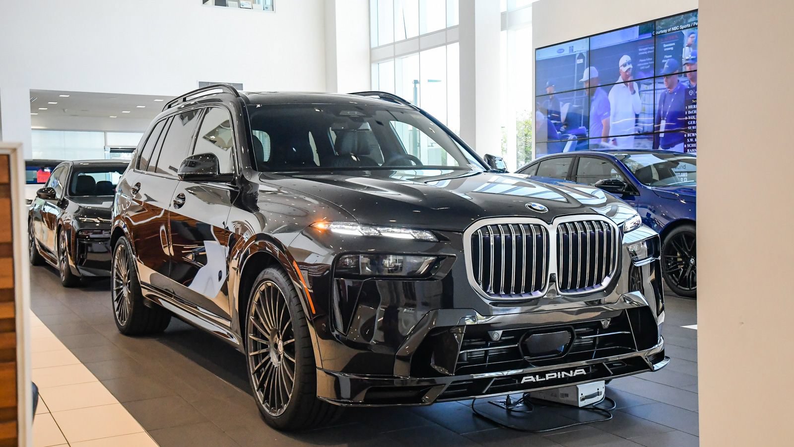 New 2026 BMW ALPINA XB7 AWD/4WD image 3