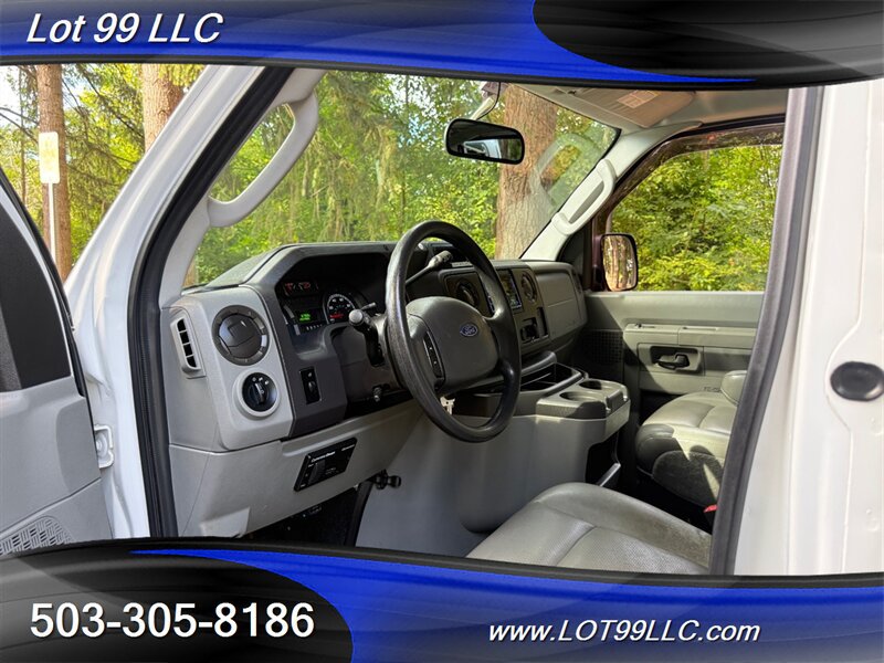 Used 2009 Ford E-350 and Econoline 350 Extended Super Duty RWD image 36