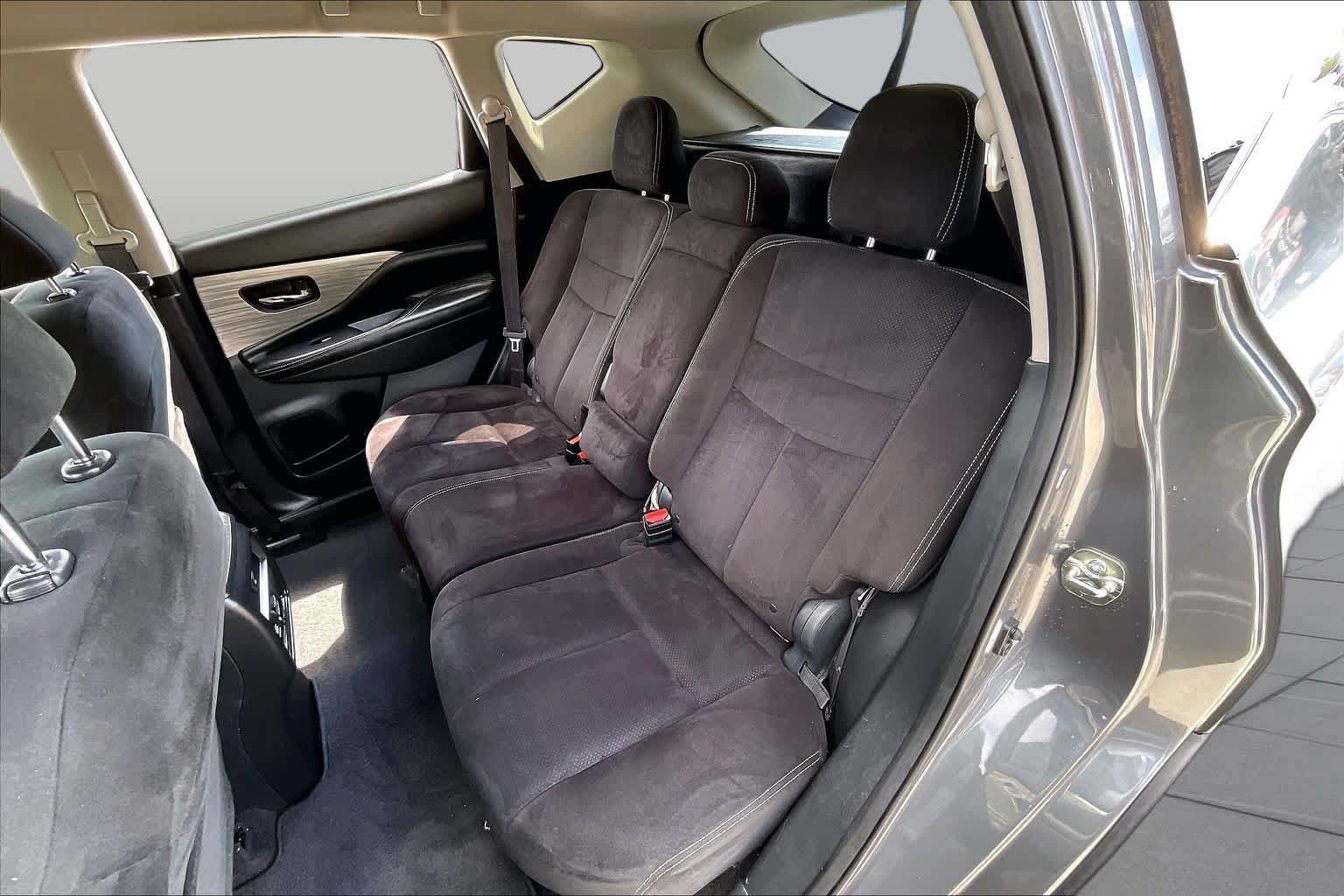 Used 2018 Nissan Murano S AWD/4WD image 18