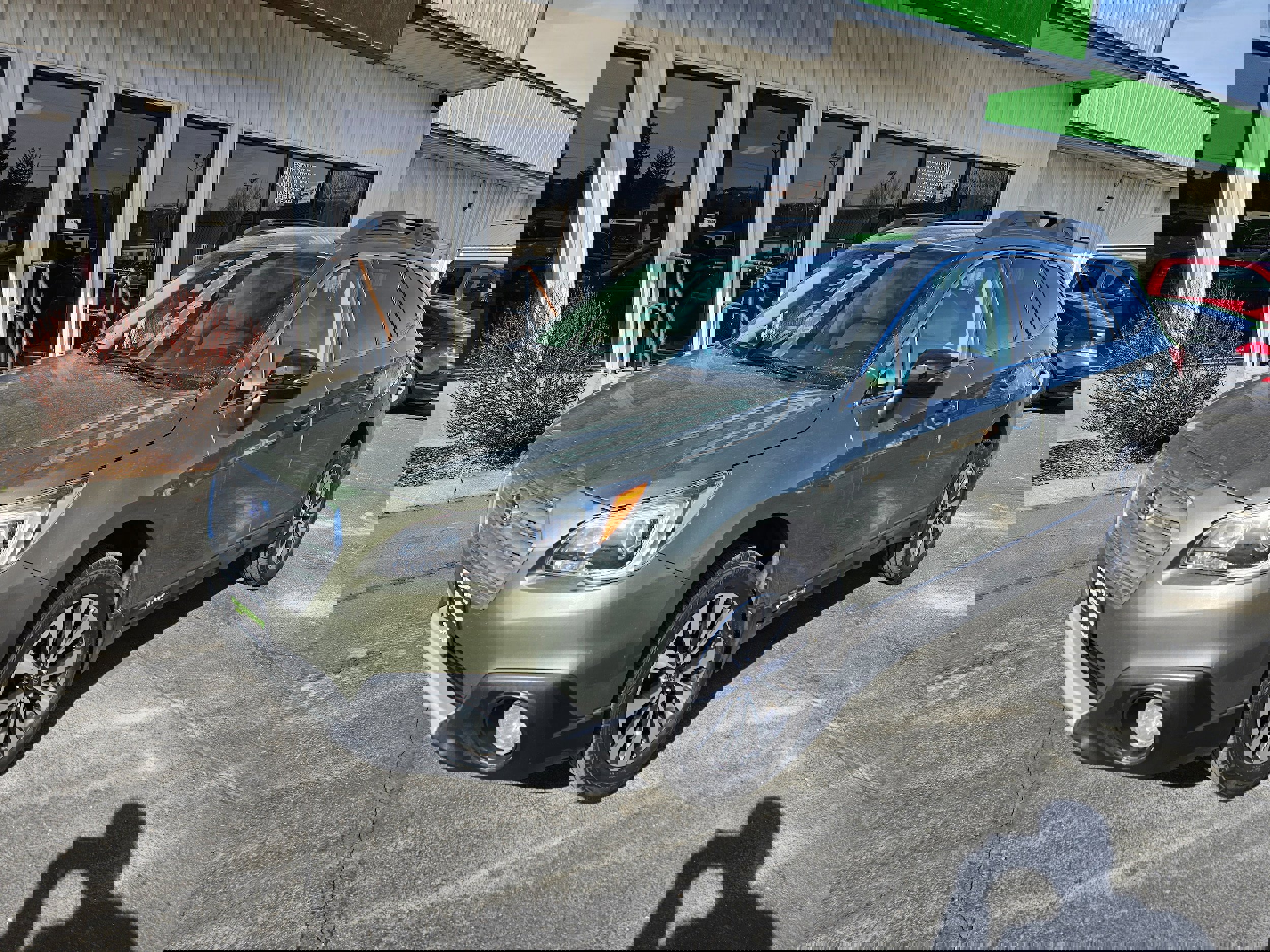 Used 2016 Subaru Outback 2.5i Limited w/ Protection Package #1 image 2