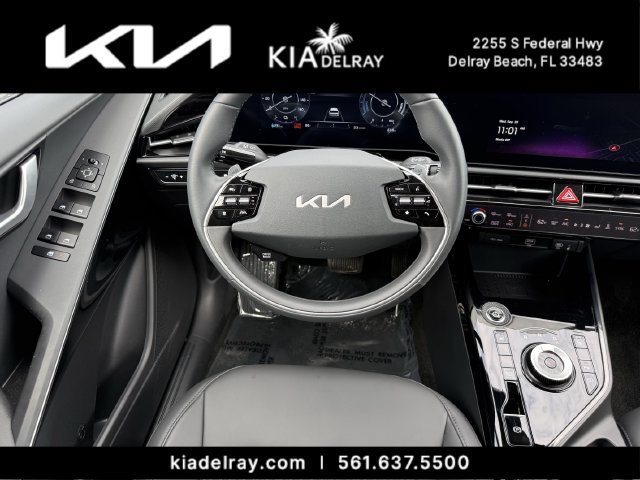 Certified 2026 Kia Niro Wind FWD image 12
