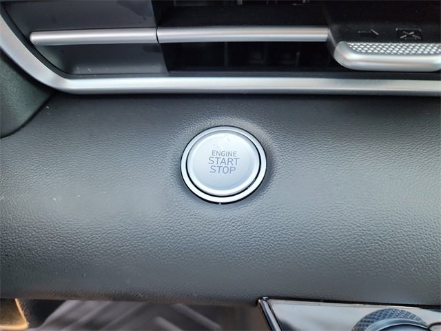 New 2025 Hyundai Elantra Blue image 24