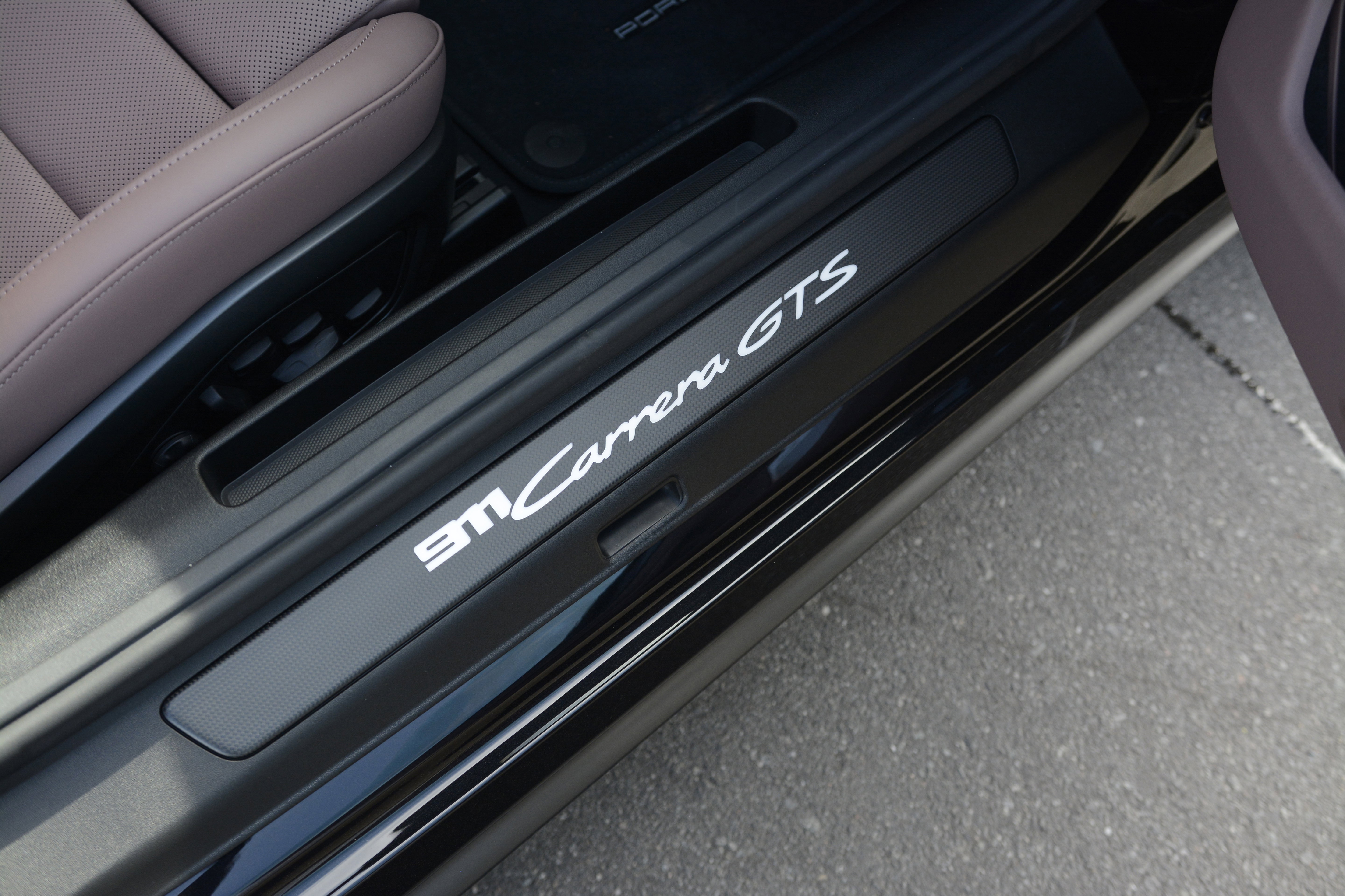 Certified 2026 Porsche 911 GTS image 27