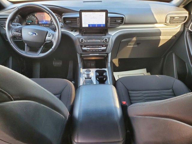 Used 2020 Ford Explorer XLT image 6