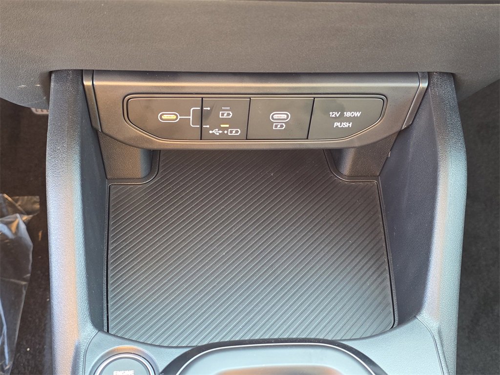 New 2025 Kia K4 LXS image 27