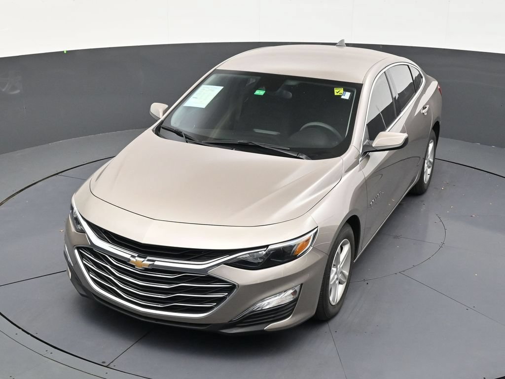 Used 2025 Chevrolet Malibu LS FWD image 20