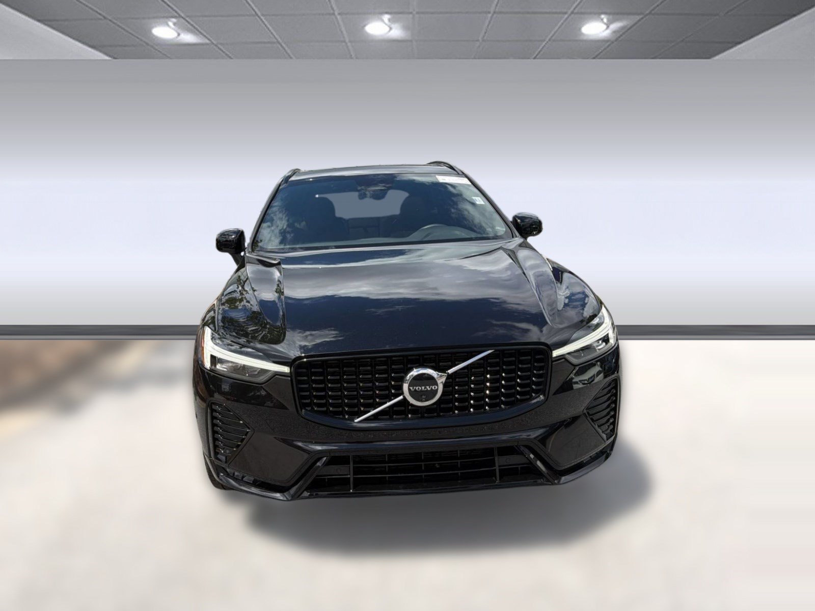 Certified 2024 Volvo XC60 B5 Plus w/ Protection Package Premier AWD/4WD image 6
