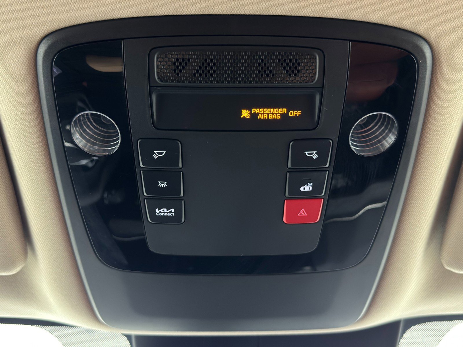 Used 2024 Kia Carnival SX FWD image 33
