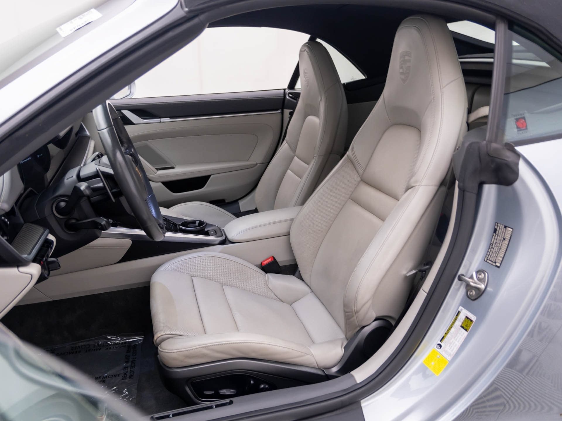 Used 2020 Porsche 911 Carrera 4S AWD/4WD image 5