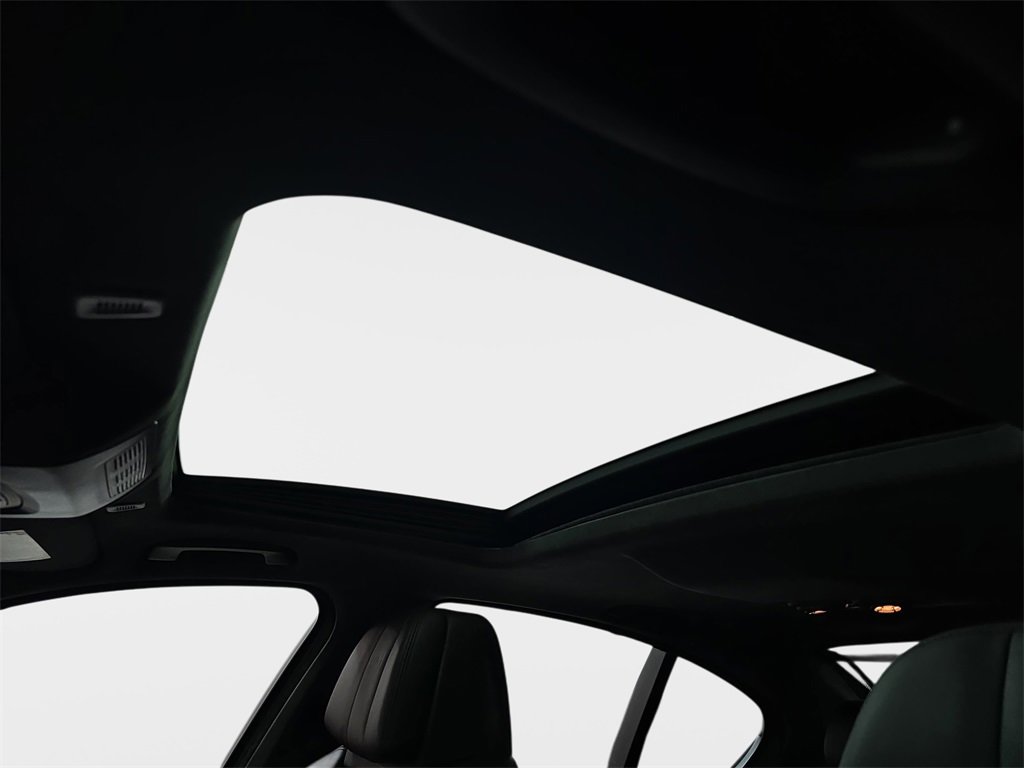 Used 2013 BMW M5 image 31