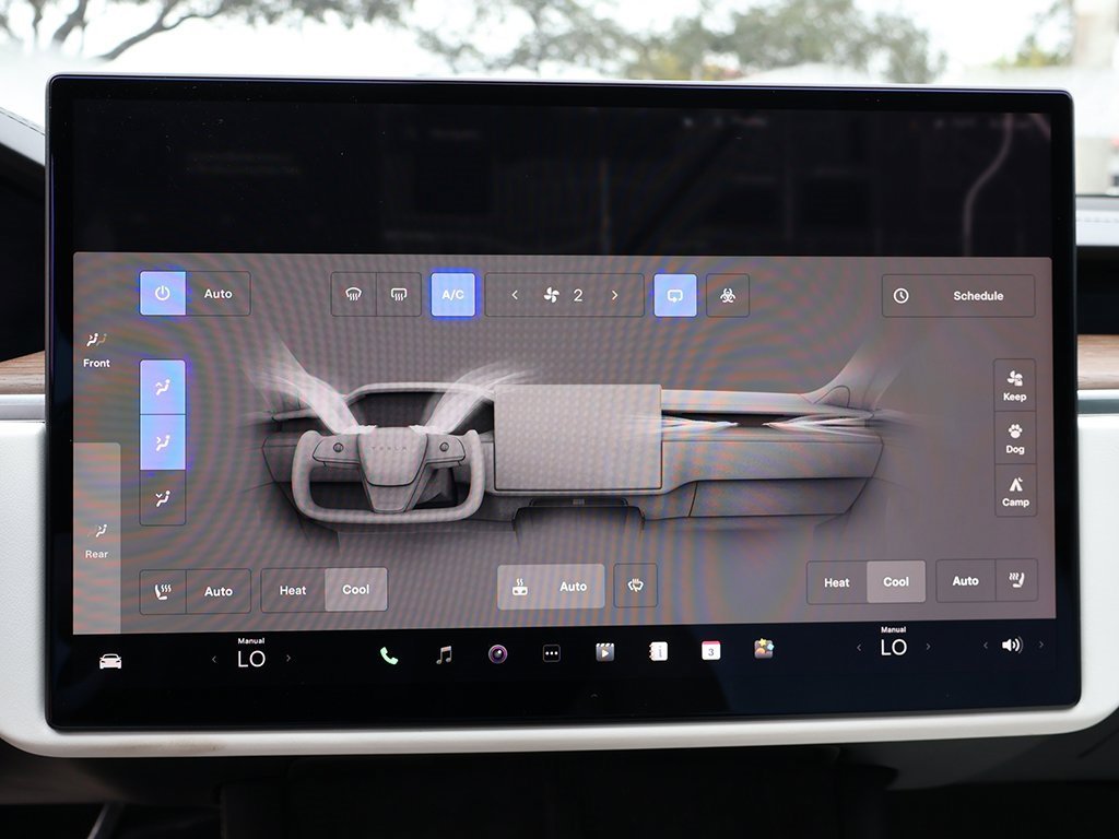 Used 2022 Tesla Model S image 54