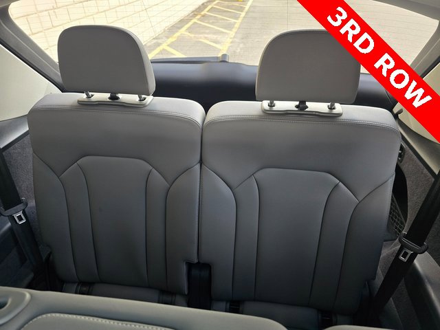 Used 2025 Audi Q7 3.0T Premium Plus image 56