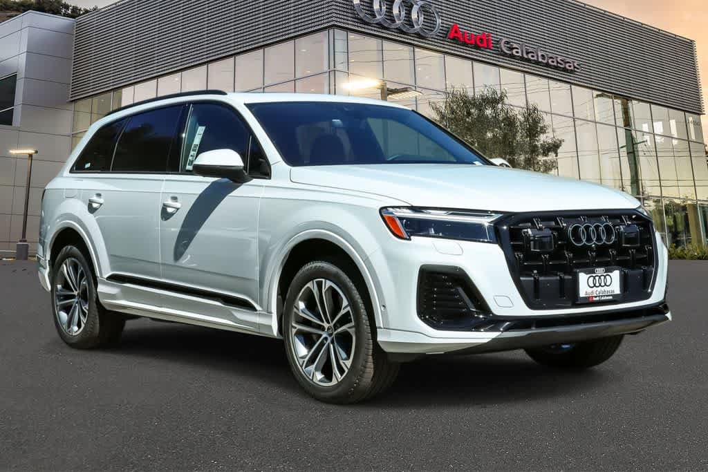 New 2026 Audi Q7 2.0T Premium AWD/4WD image 3