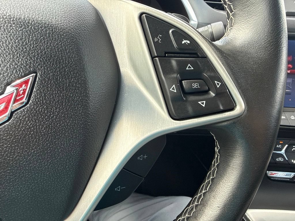 Used 2015 Chevrolet Corvette Z06 RWD image 17