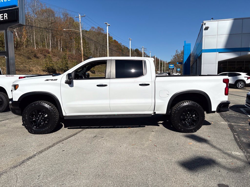 Certified 2024 Chevrolet Silverado 1500 ZR2 w/ Technology Package AWD/4WD image 3