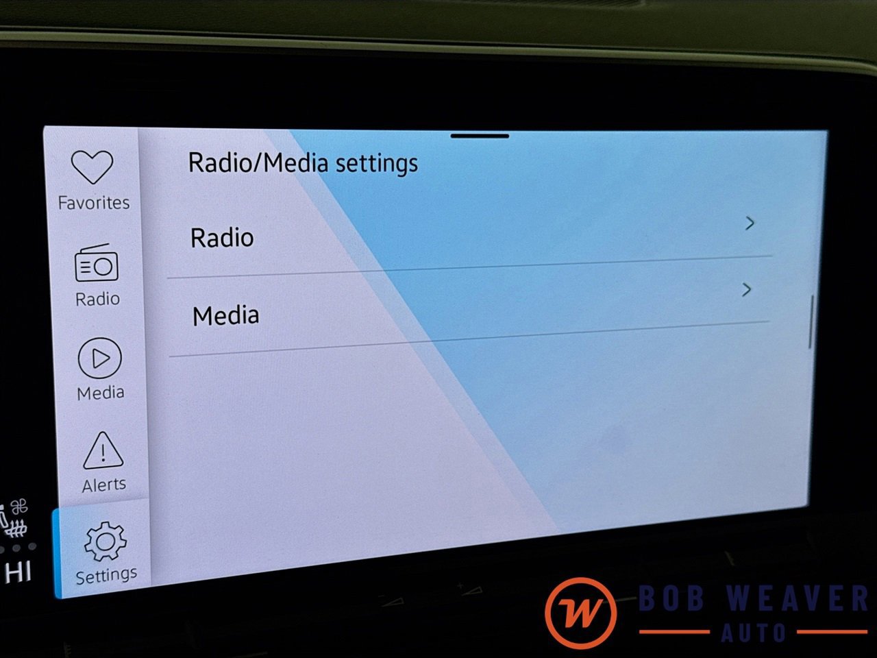 Used 2024 Volkswagen Atlas SE image 13