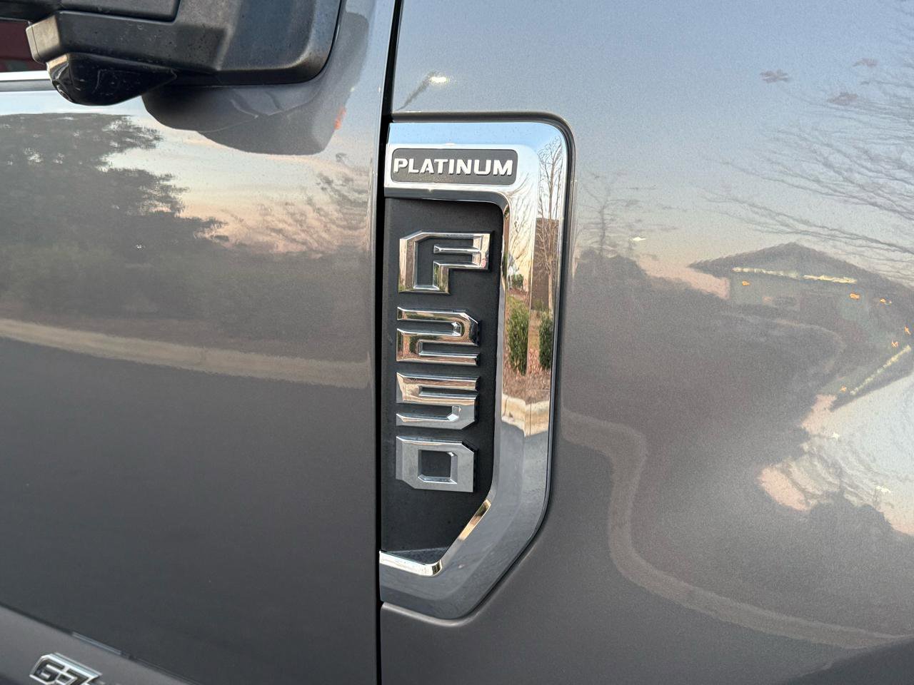 Used 2021 Ford F250 Platinum w/ FX4 Off-Road Package image 45