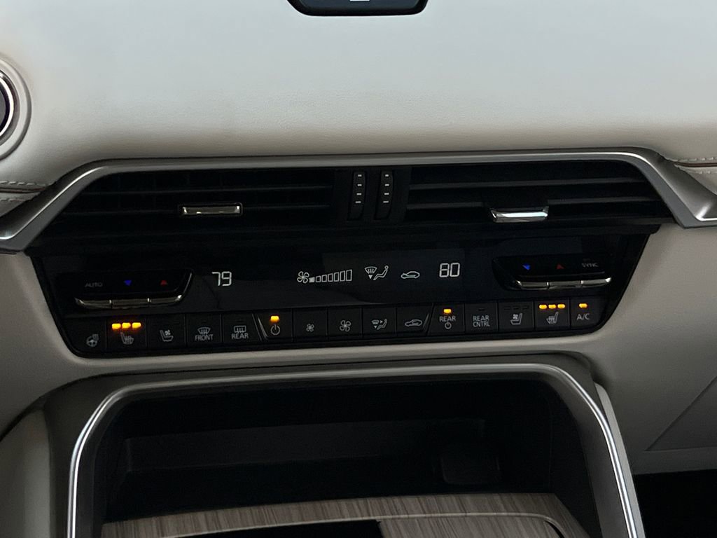 Used 2024 MAZDA CX-90 Plug-In Hybrid w/ Premium Plus image 26