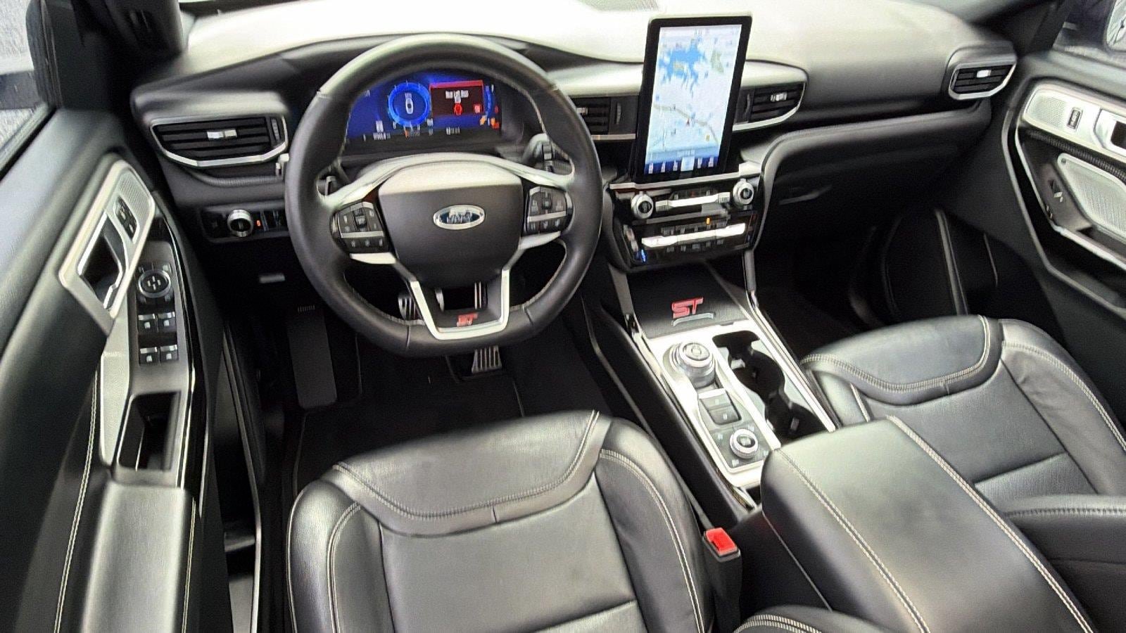 Used 2023 Ford Explorer ST w/ Equipment Group 401A AWD/4WD image 27