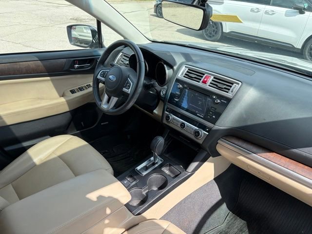Used 2017 Subaru Outback 2.5i Limited image 11