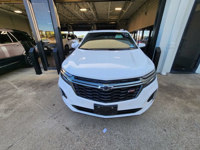 Used 2022 Chevrolet Equinox RS w/ RS Leather Package FWD image 2