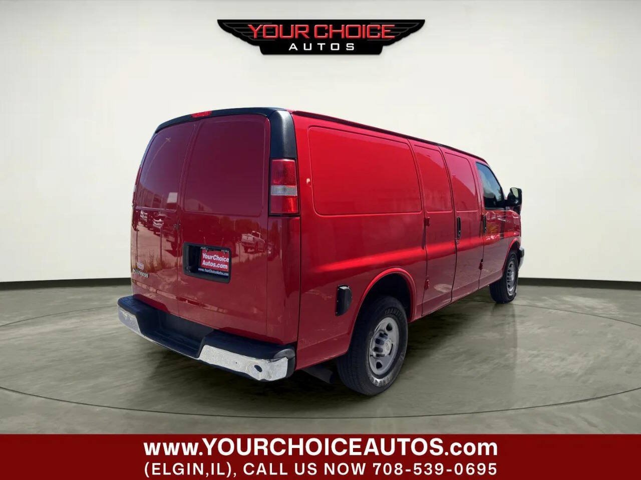 Used 2017 Chevrolet Express 3500 RWD image 7