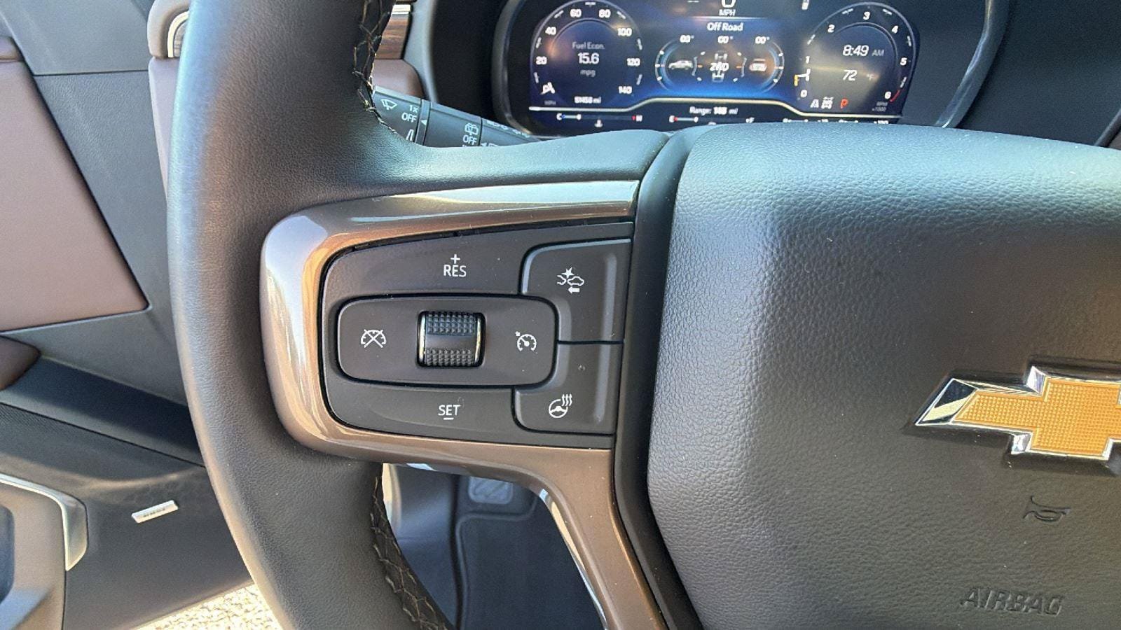 Used 2024 Chevrolet Suburban High Country w/ Max Trailering Package AWD/4WD image 27