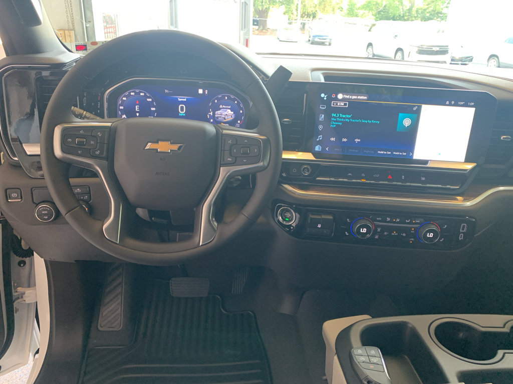 New 2026 Chevrolet Silverado 1500 LT RWD image 15