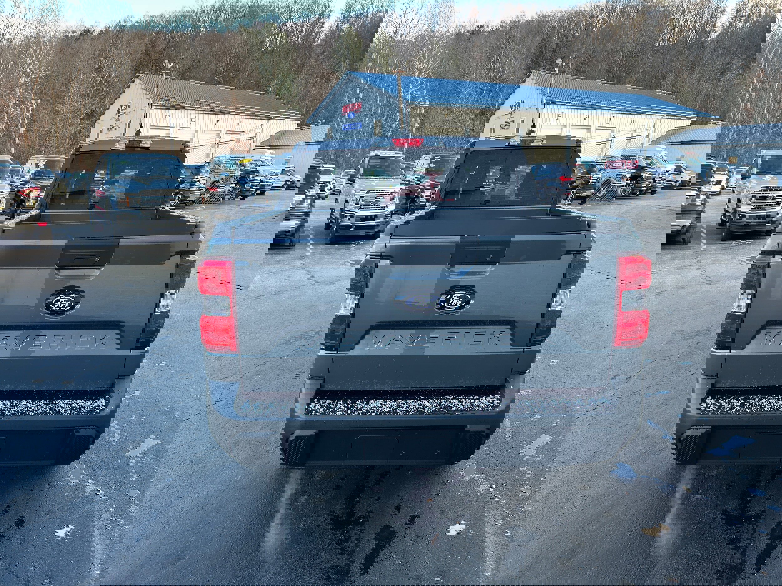 New 2025 Ford Maverick XL w/ Equipment Group 101A image 7