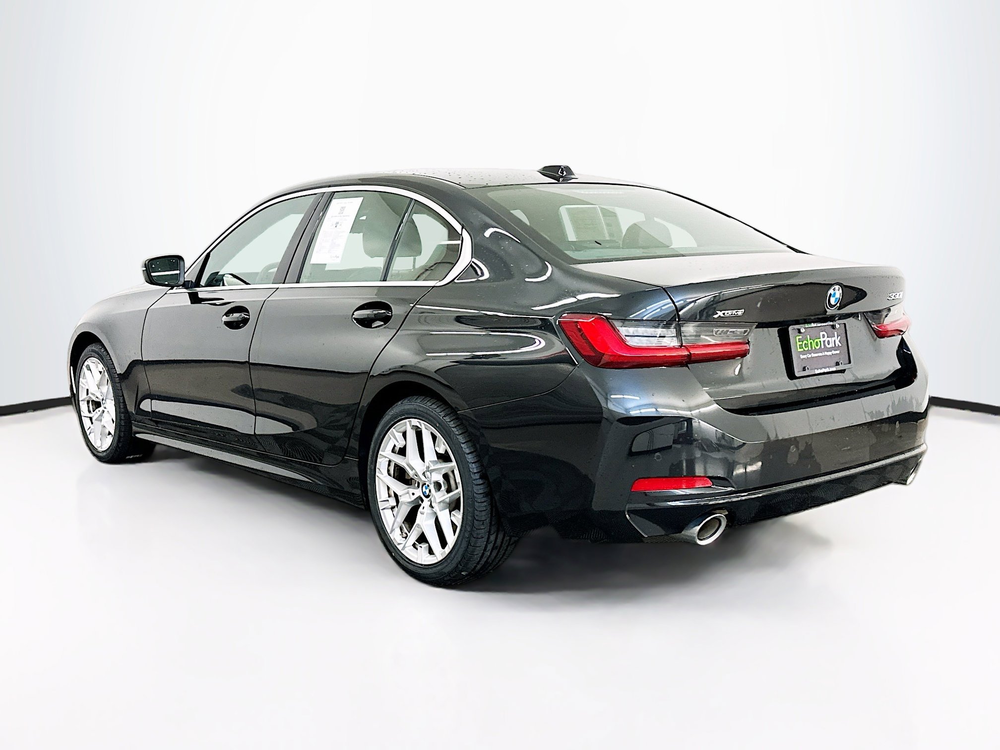 Used 2025 BMW 330i xDrive Sedan image 5