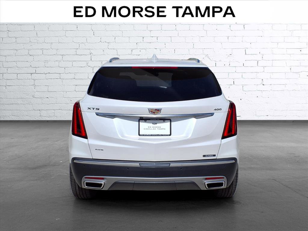 Certified 2025 Cadillac XT5 Premium Luxury AWD/4WD image 4