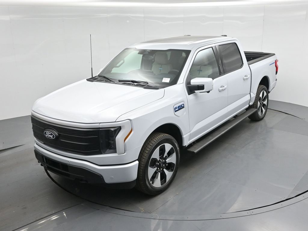 New 2025 Ford F150 Lightning Platinum w/ Dark Elements Package image 39