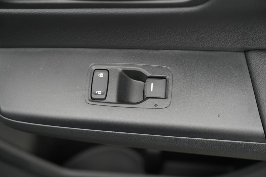 Used 2026 Honda CR-V LX image 32