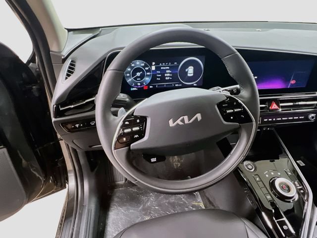New 2026 Kia Niro Wind FWD image 11