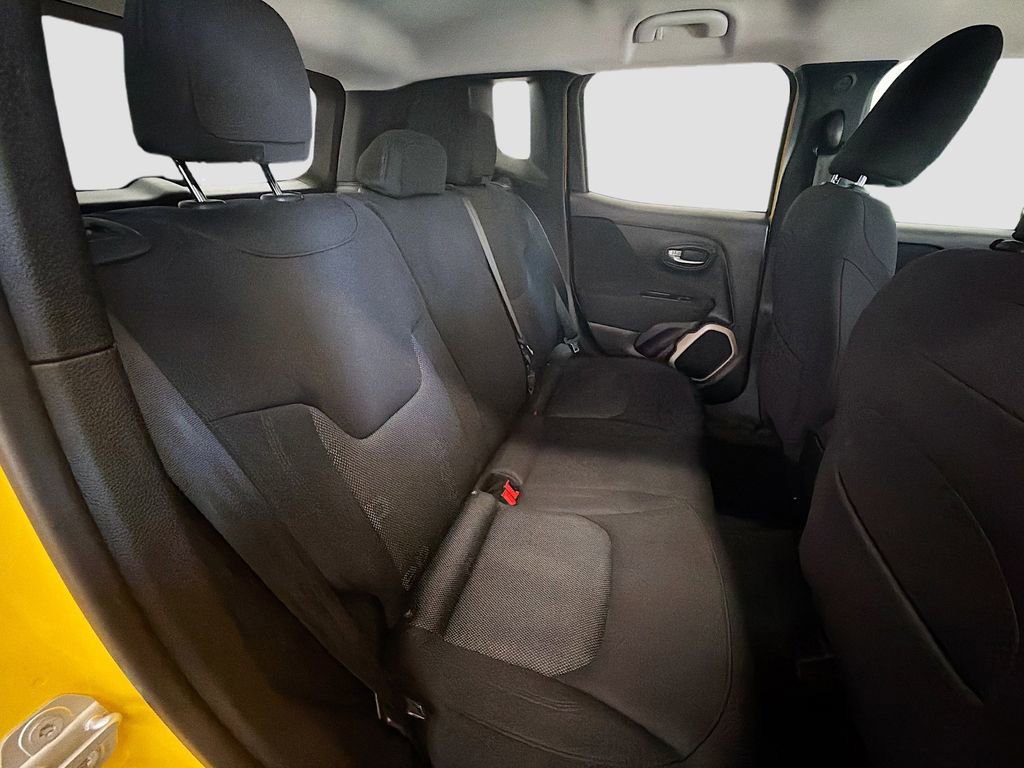 Used 2017 Jeep Renegade Latitude image 25