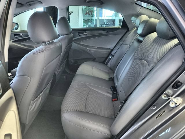 Used 2013 Hyundai Sonata SE FWD image 21