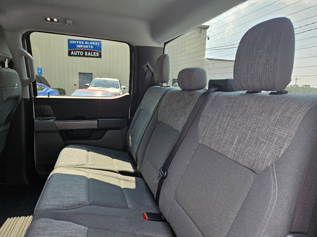 Used 2022 Ford F150 XLT w/ Equipment Group 302A High image 37