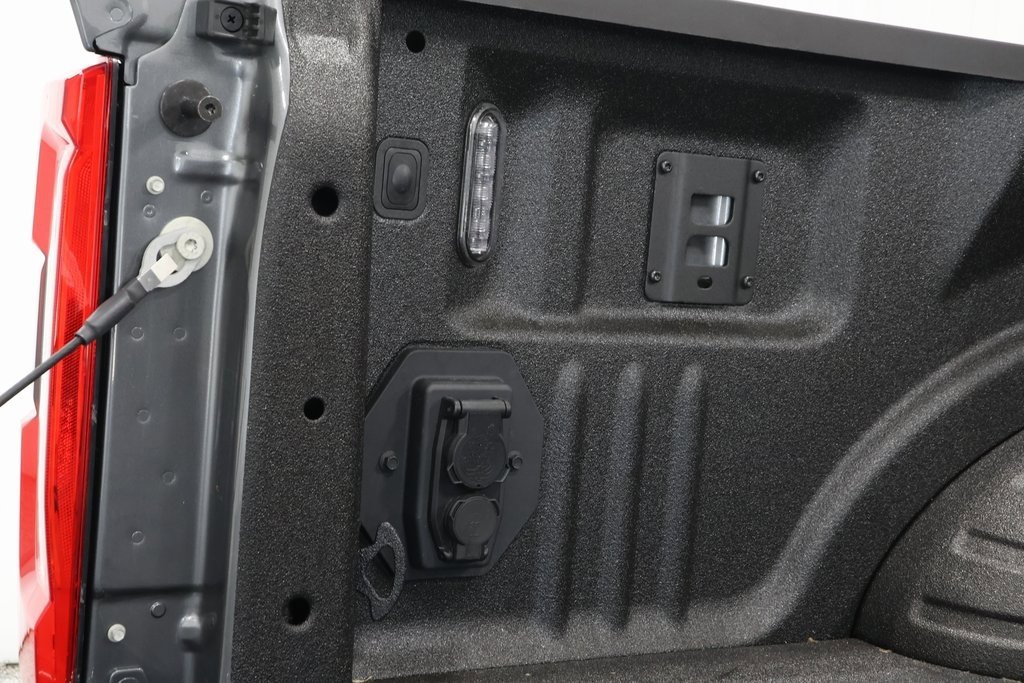 New 2026 Ford F350 Lariat w/ Black Appearance Package image 37