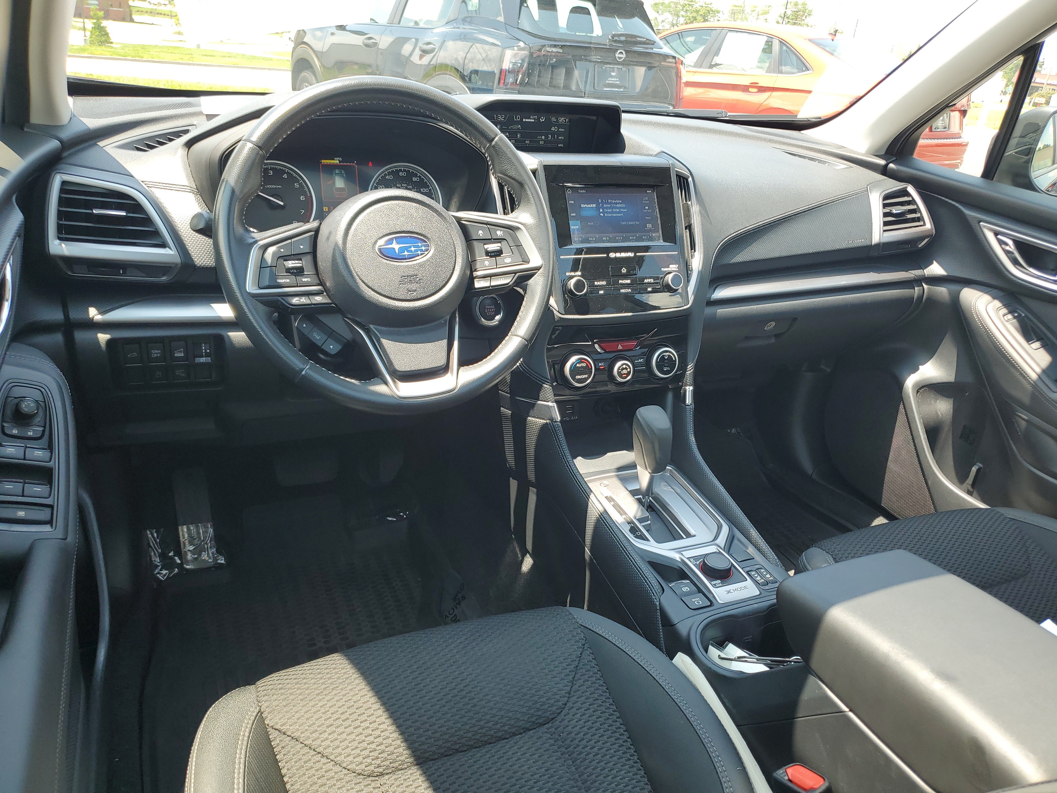 Used 2024 Subaru Forester Premium AWD/4WD image 9