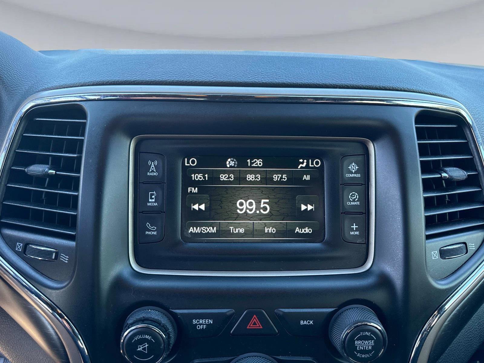 Used 2016 Jeep Grand Cherokee Laredo w/ Quick Order Package 23E image 24