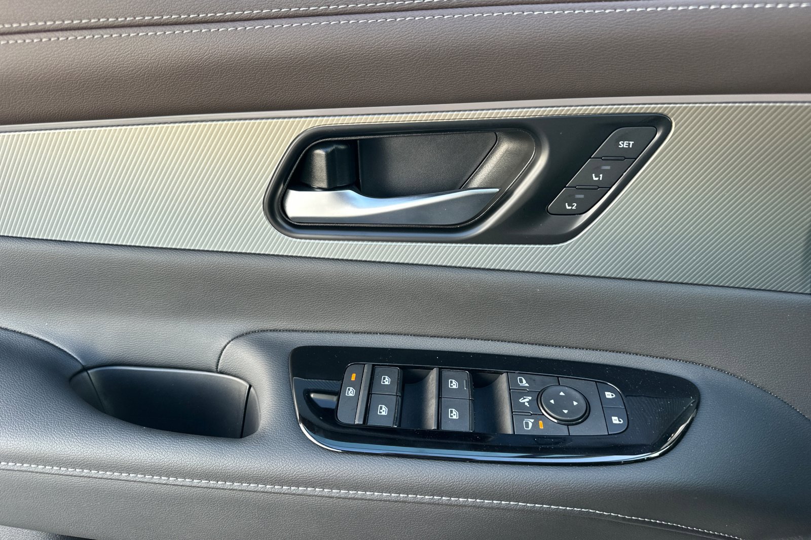 New 2026 Nissan Murano Platinum image 11