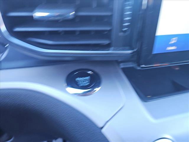 Used 2024 Ford Explorer XLT w/ Equipment Group 202A image 19