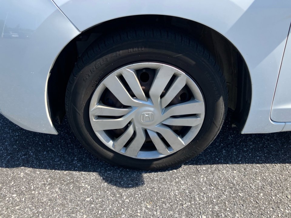Used 2016 Honda Fit LX image 28