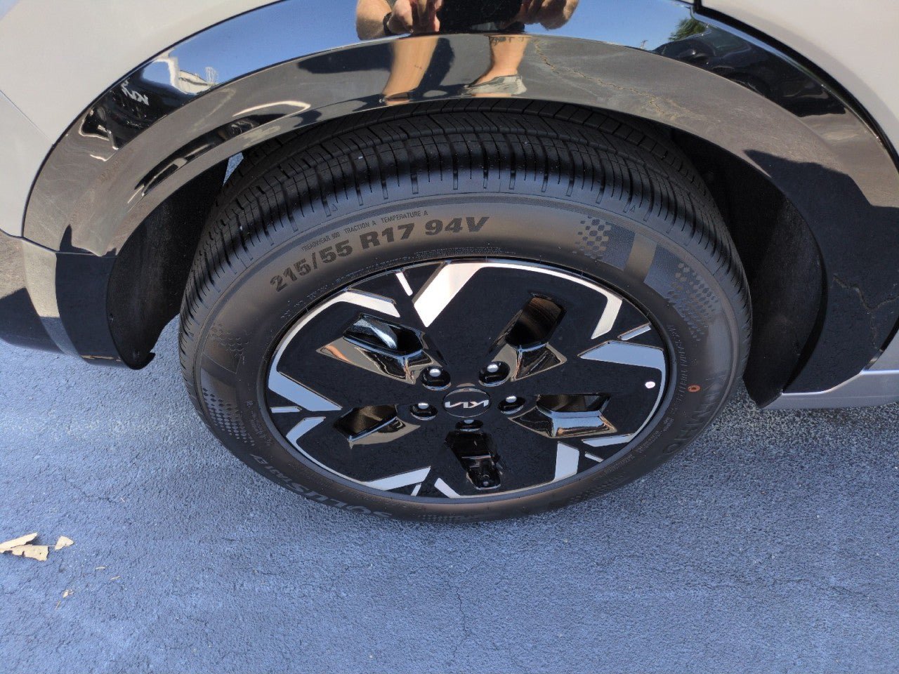 New 2026 Kia Niro Wind FWD image 9