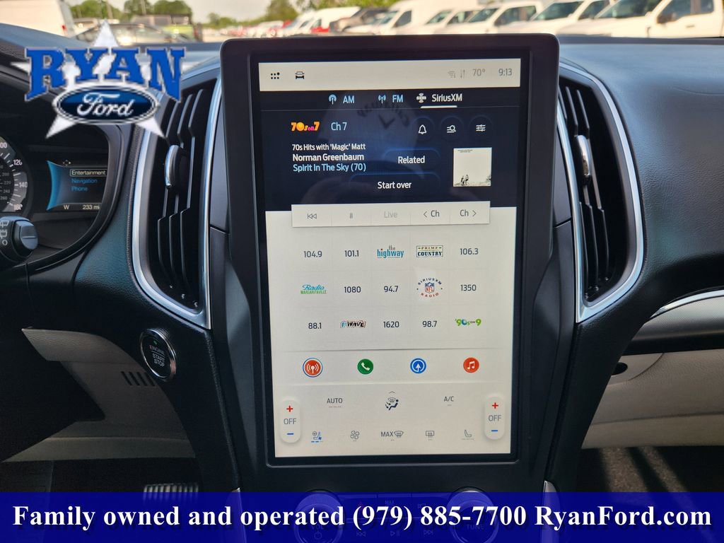 Certified 2022 Ford Edge Titanium w/ Equipment Group 301A AWD/4WD image 12